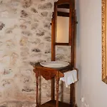 La Casa Escondida Cogeces del Monte
