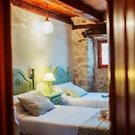 La Casa Escondida Holiday home Cogeces del Monte